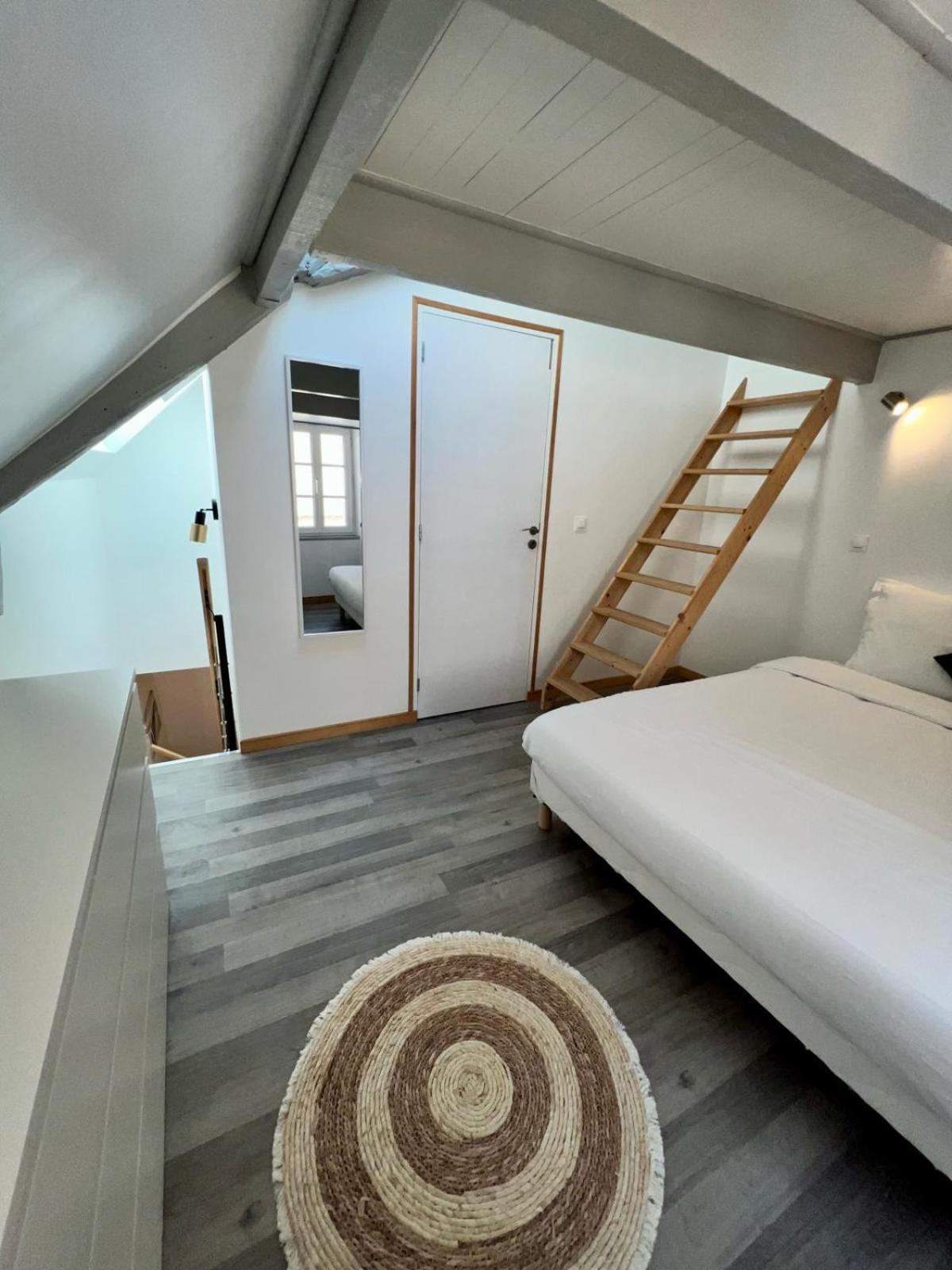 Le Palantin Appartement Le Palais Buitenkant foto