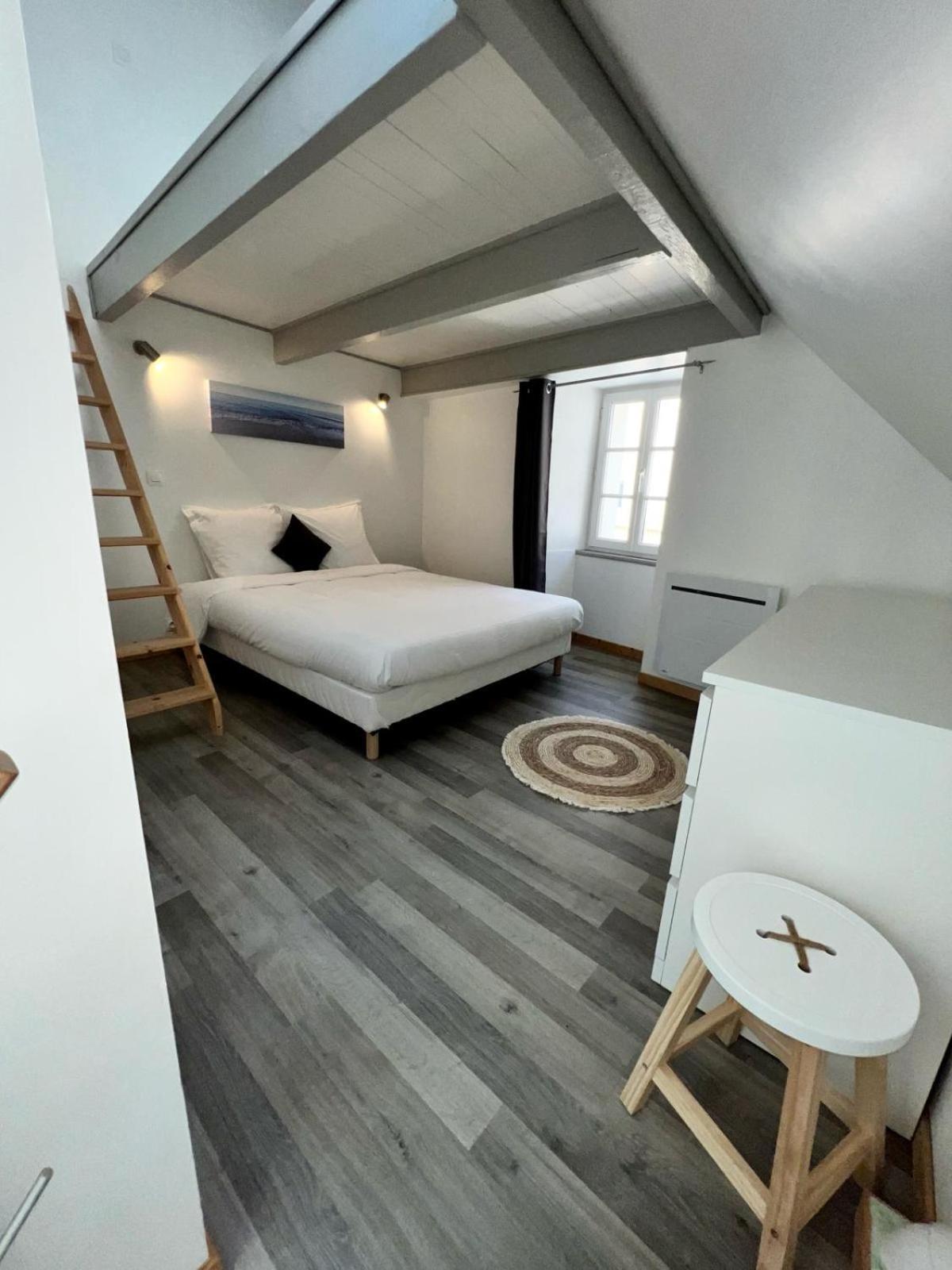 Le Palantin Appartement Le Palais Buitenkant foto